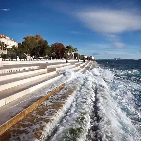 Reza Luxury Apartament