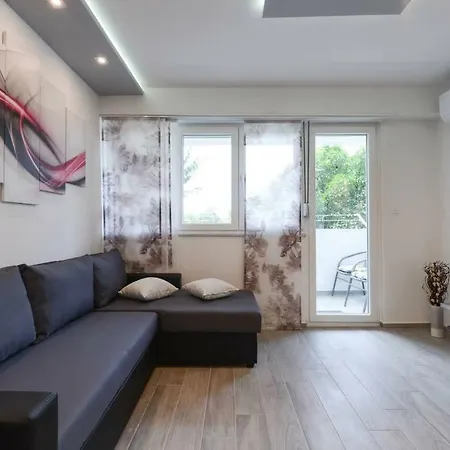 Reza Luxury