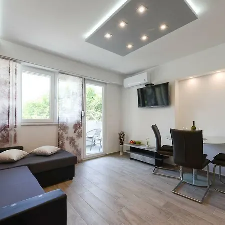 Apartment Reza Luxury *