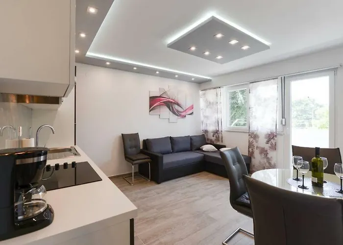 Reza Luxury Апартаменты *